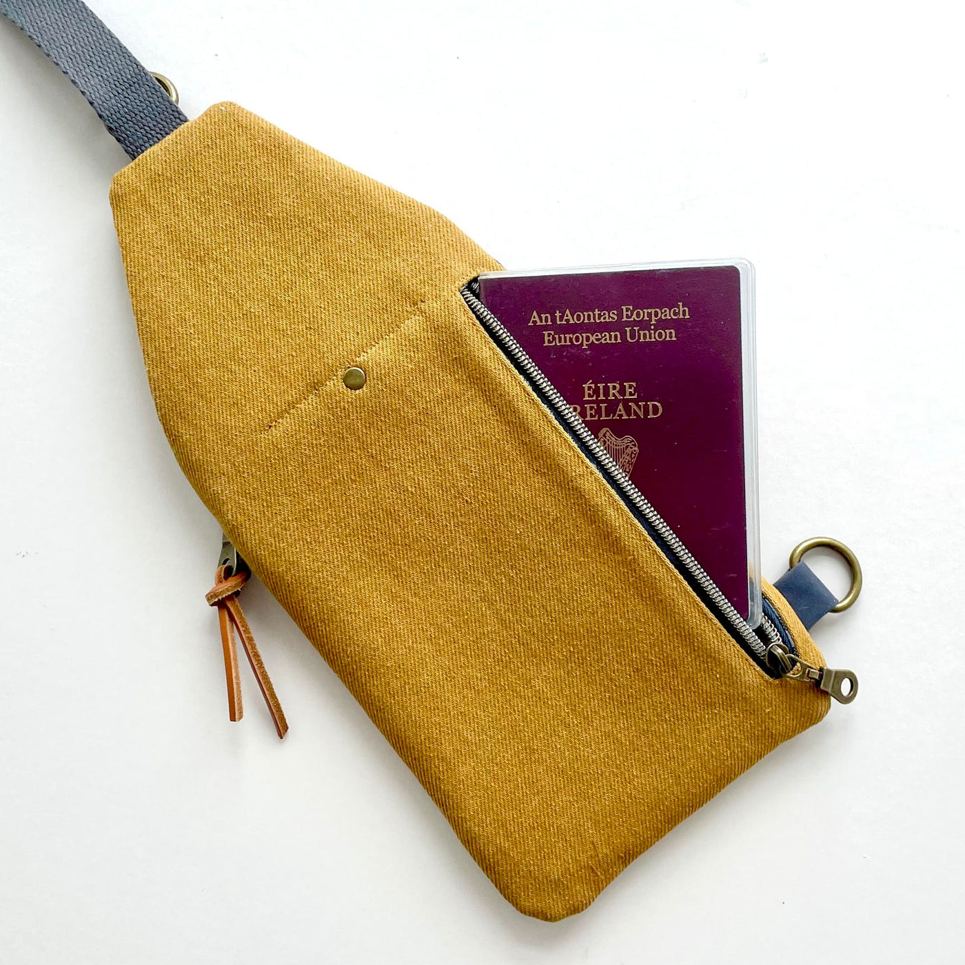 Trendy Sling Pouch Sewing Pattern